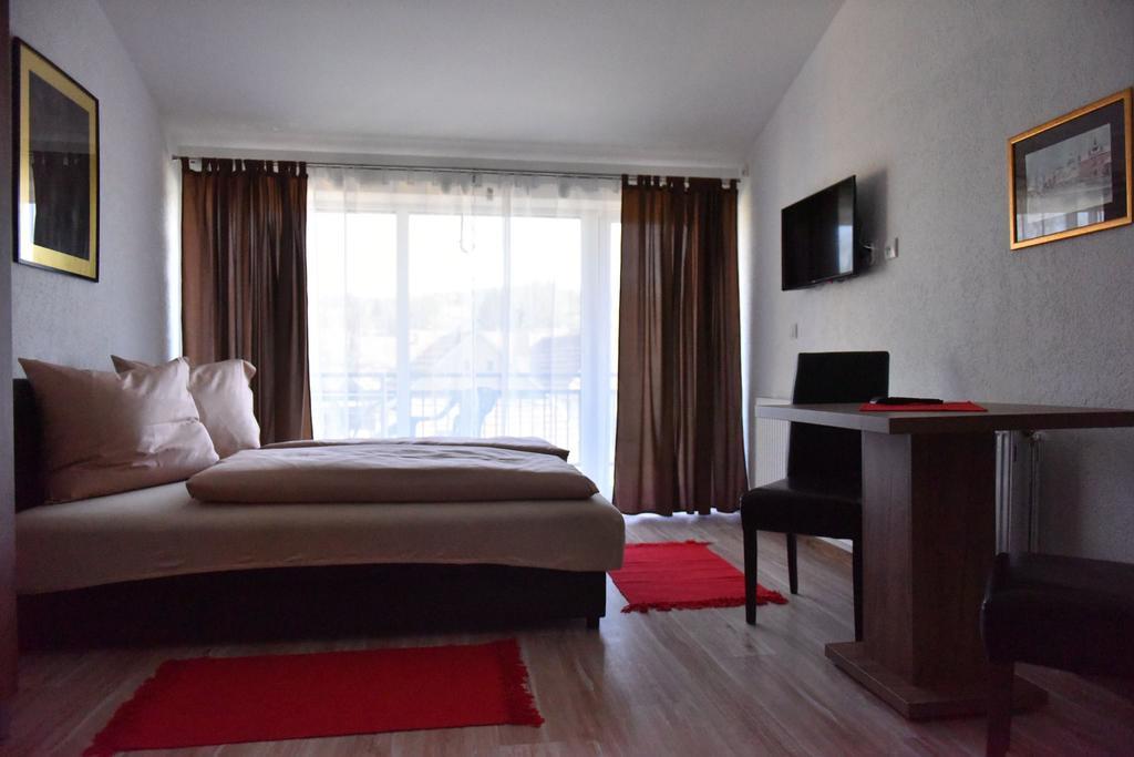 Apartments Victoria 022 ヴルドニーク エクステリア 写真